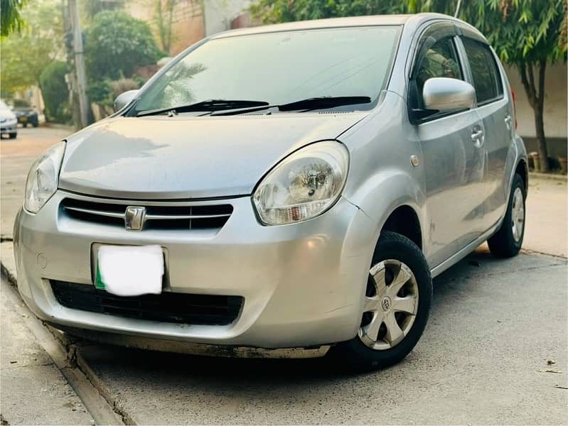 Toyota Passo 2011 model excellent condition 1