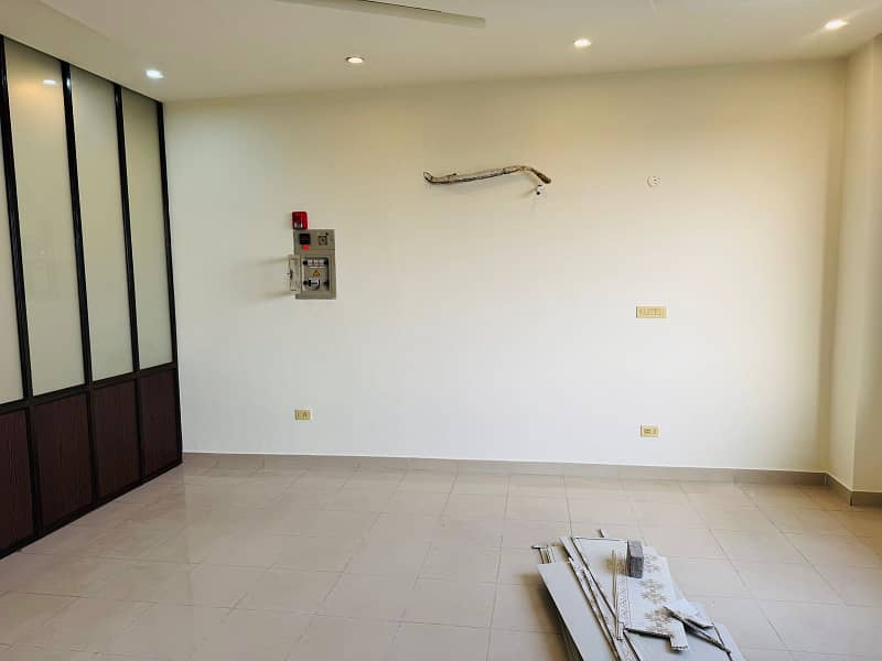 4 Marla floor available for rent in DHA Phase 4 4