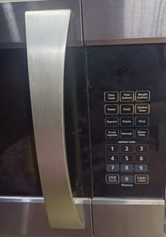 62 liter Dawlance microwave for sale. 03289652709