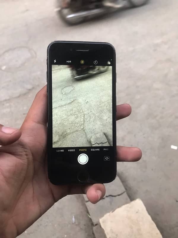 IPhone 7 (128gb) PTA 4