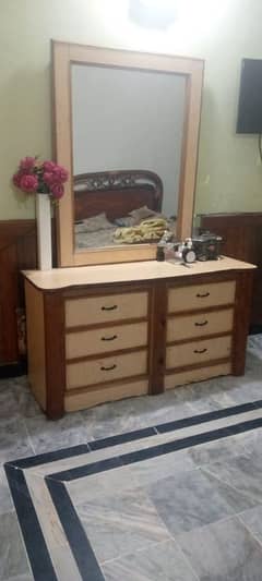 Dressing table for sale