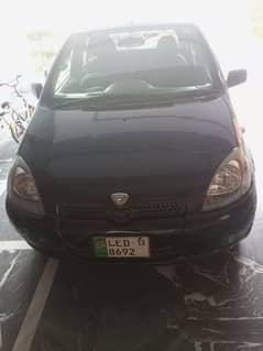 Toyota Vitz 2000