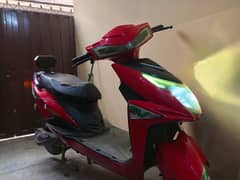 YJ Future Azadi Electric Scooter for sale