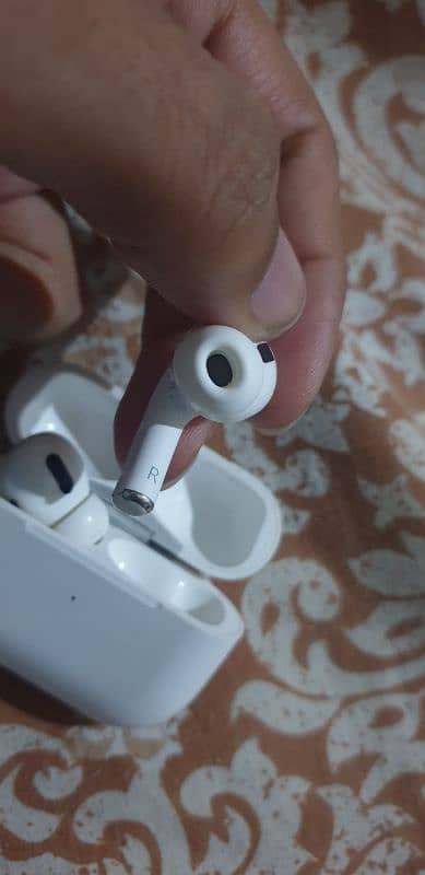 airpods pro 2 2