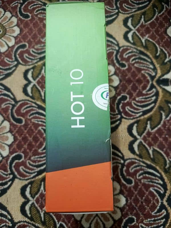 Infinix Hot 10 6/128 10