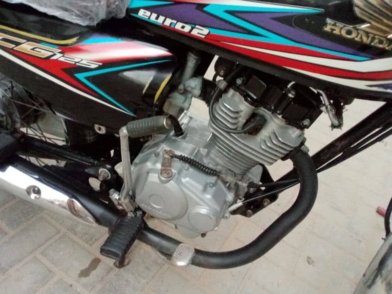 Honda 125 Hyderabad number 19 model 1