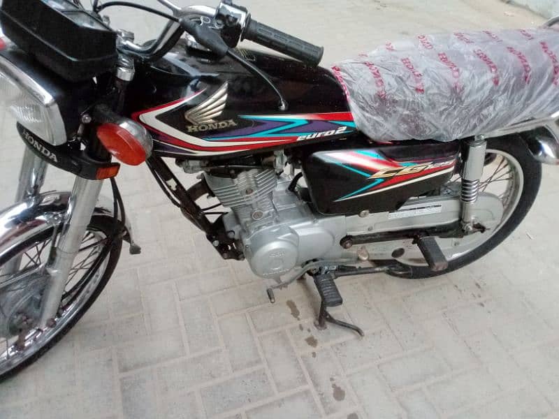 Honda 125 Hyderabad number 19 model 5