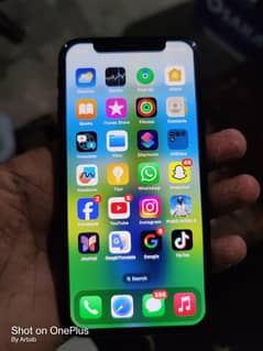 I phone xs dual sim pta approved 64 gb 10/10