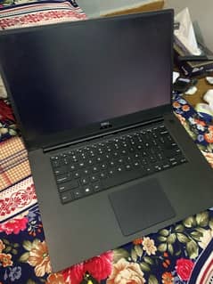 Dell laptop gaming laptop.