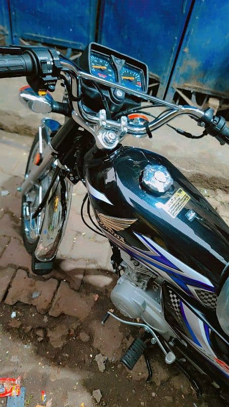 Honda 125 24 model 25 stikr Applied for hai 10%10 new 10