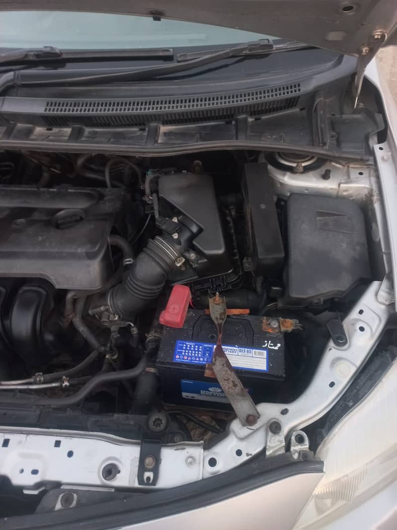 Toyota Altis 1.8L  2010 4