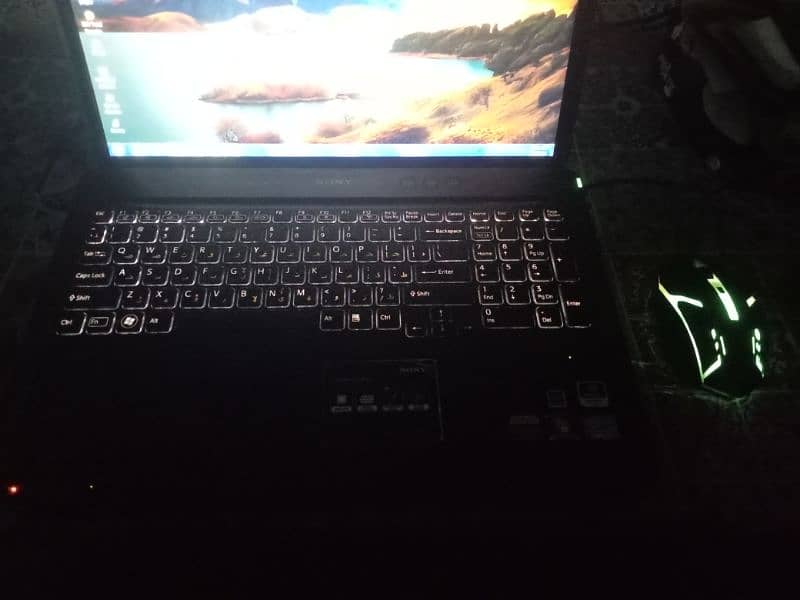 Sony core i7. gaming laptop 1