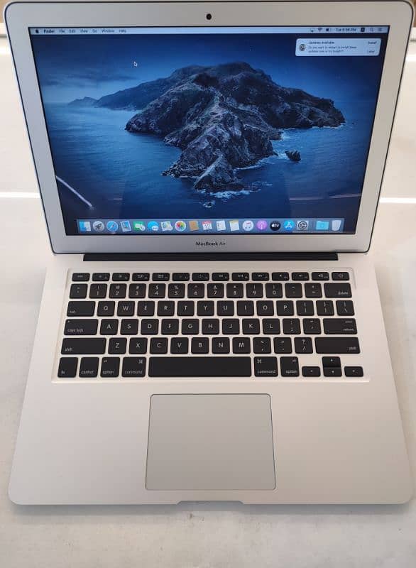 MacBook Air i5 2017 8Gb/256Gb 3