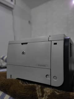 HP LASERJET P3015