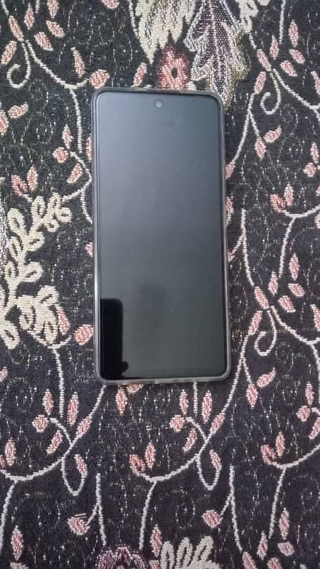 Infinix Hot 40 pro 256GB 4