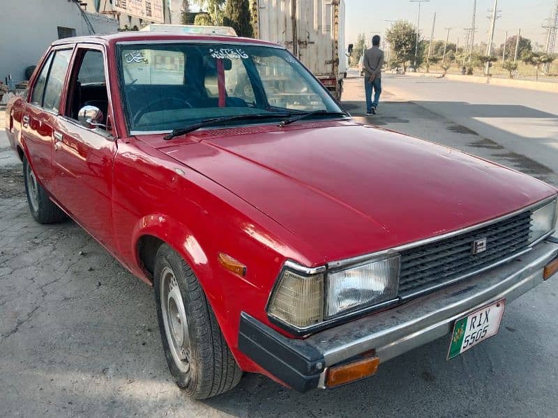 Toyota Corolla XE 1982 3