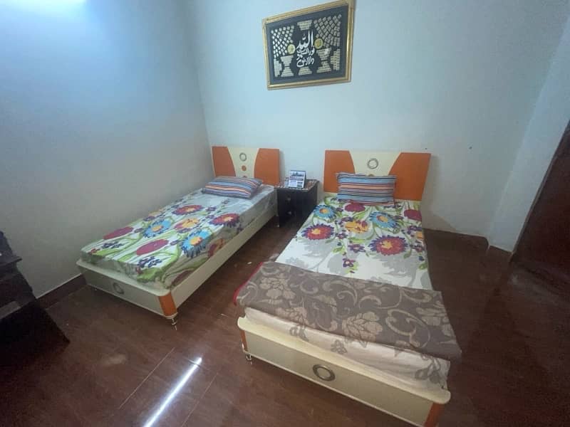 2 single beds for kids with 1 side table in very good condition 2