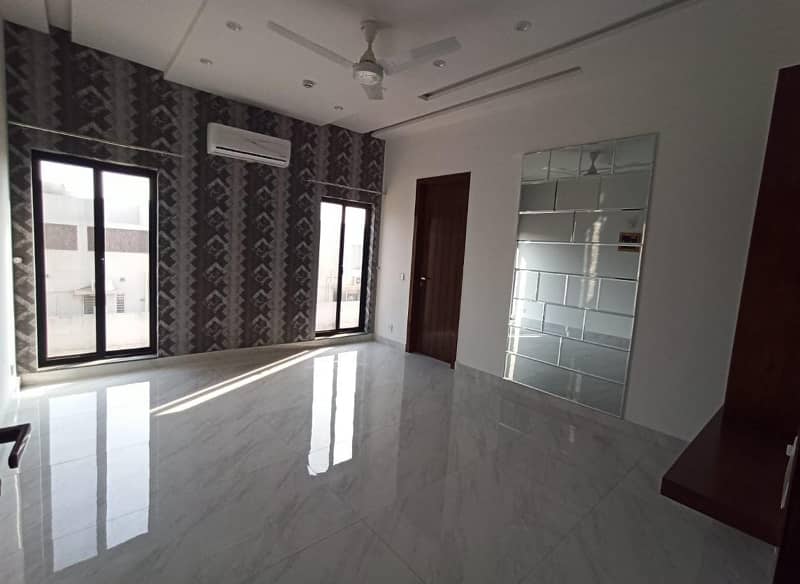 1 Kanal House for Rent in DHA Lahore Phase 6 Near City School 18