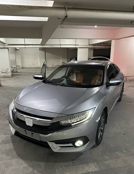 Honda Civic Oriel 2019 18