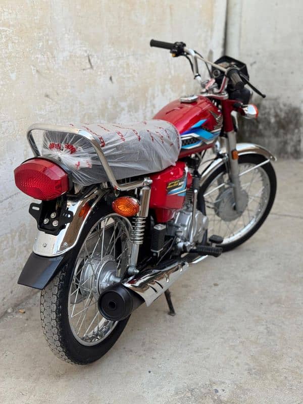 Honda 125 2024 Model 11