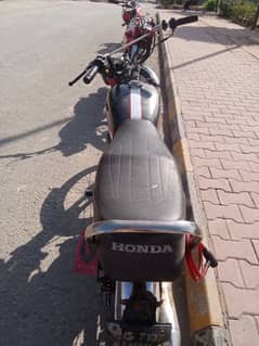 ch 70 cdi Honda bike good condition