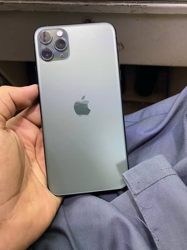 iphone 11 pro Max 1