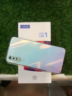 vivo S1