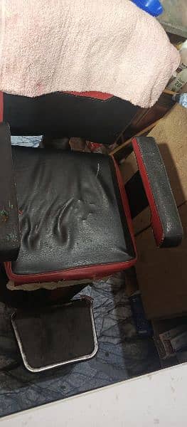 saloon chair for sale 3