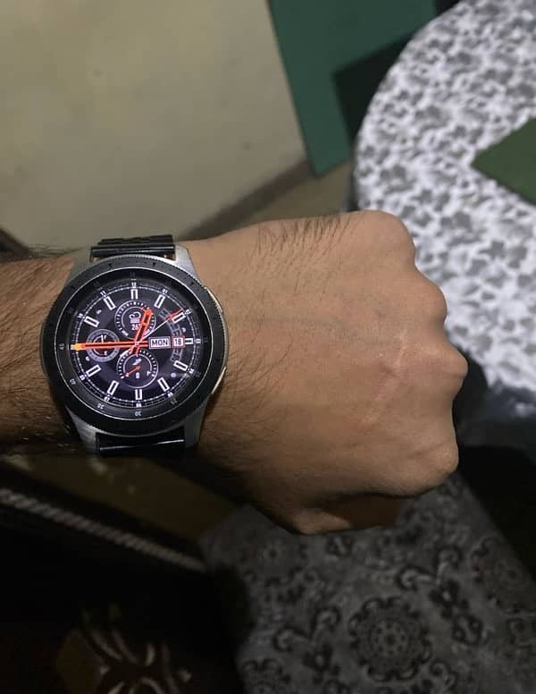 Galaxy Watch 4 46mm Stainless Steel 0