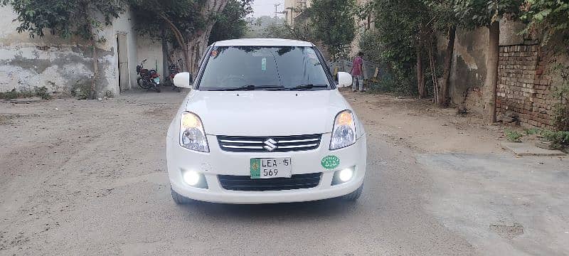 Suzuki Swift 2015 DLX total original paint 3