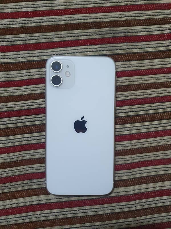 iphone 11 white colour 64 gb 2