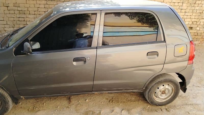 Suzuki Alto 2011 4