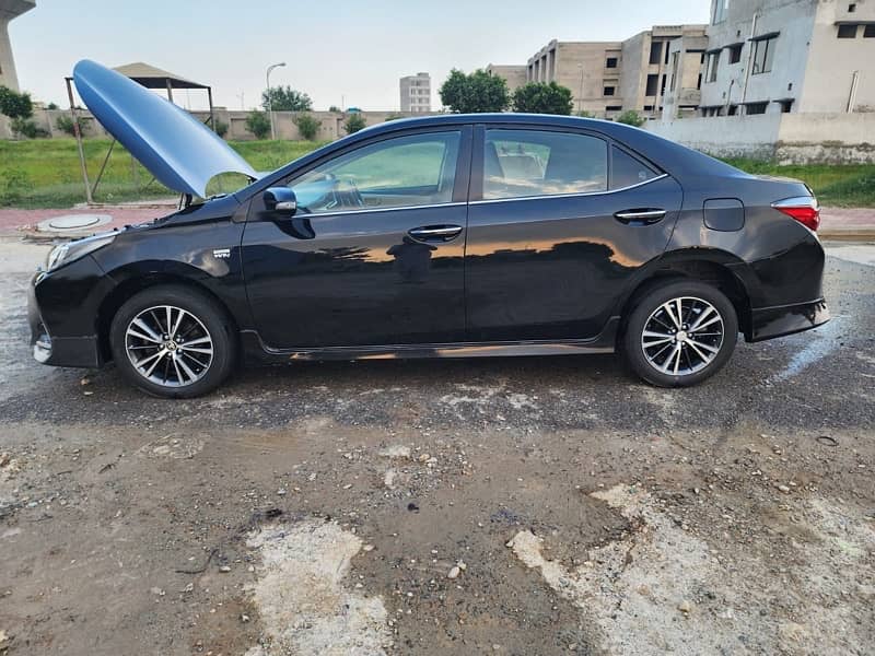 Toyota Altis Grande 2017 2