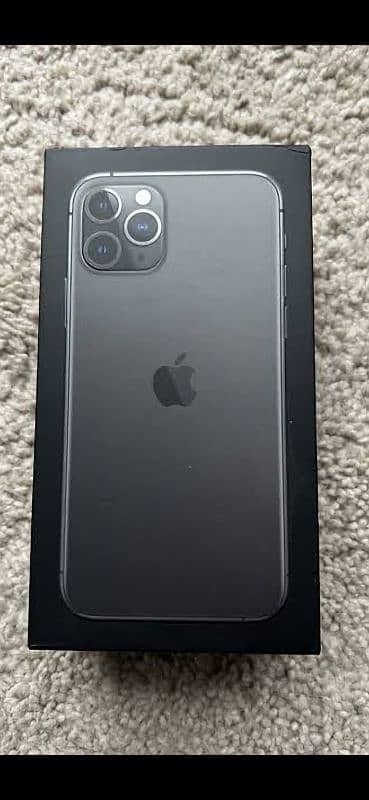 I phone 11 pro condition 10/10 1