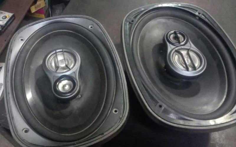 Kenwood. 719 speakers 1