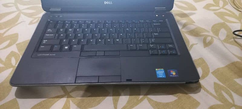 laptop for urgent sell 5