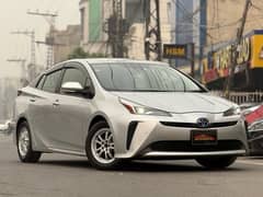 Toyota Prius 2021