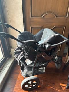 hauck pram with carry cot