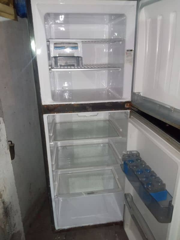 GREE frige glass door 3