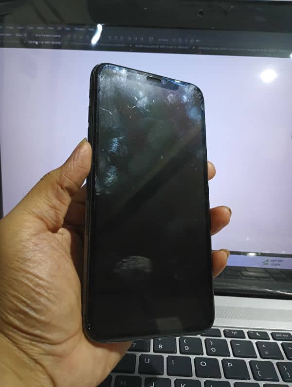 iPhone xs Max 64 gb non PTA (factory unlock) 0