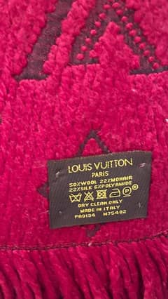 louis  vuitton wollen scarves