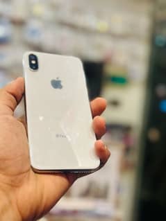 iPhone X