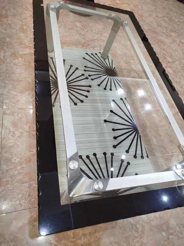 Table with glass built and glass top 0