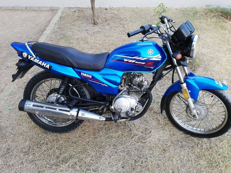 blue Beauty Yamaha yb 125z model 2020 urgent sale ybz 125 ybr 11