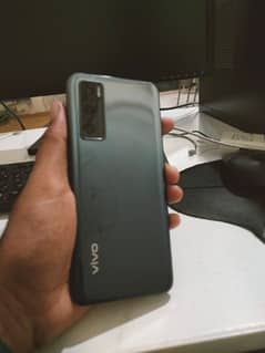 vivo v2022 8gb / 128 gb just like new in good condition