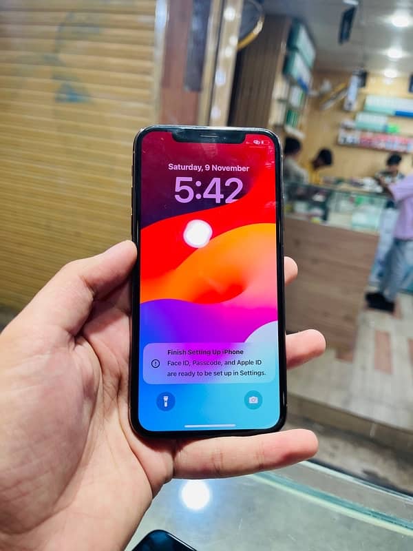 iphone XS 1