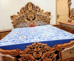 Chionioty Design bed set new condition 0321//512//0593