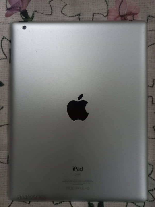 Apple iPad 2nd generation 16gb (A1395) 1