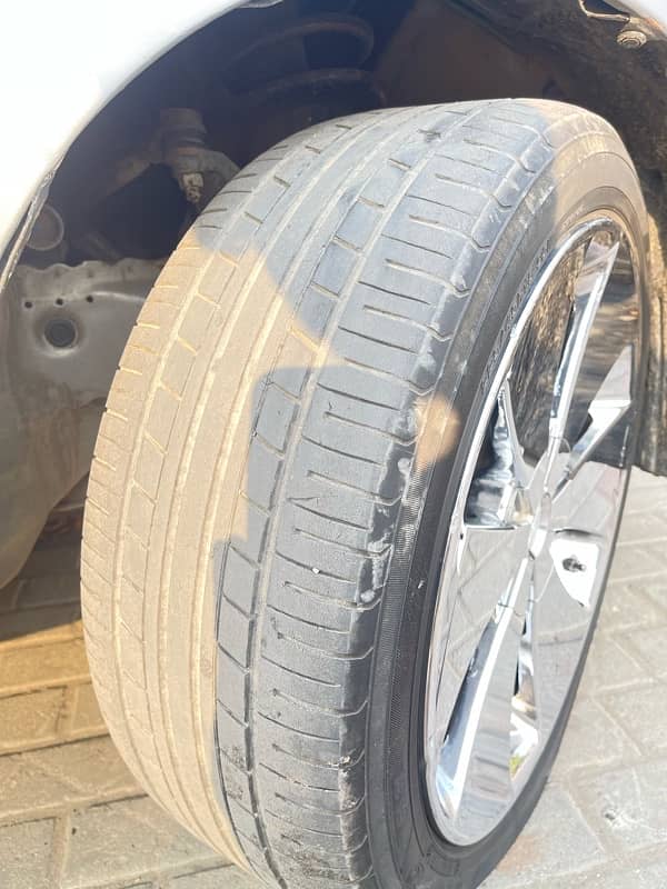 18”  4 NUT RIMS WITH LOW PROFILE TYRES 4