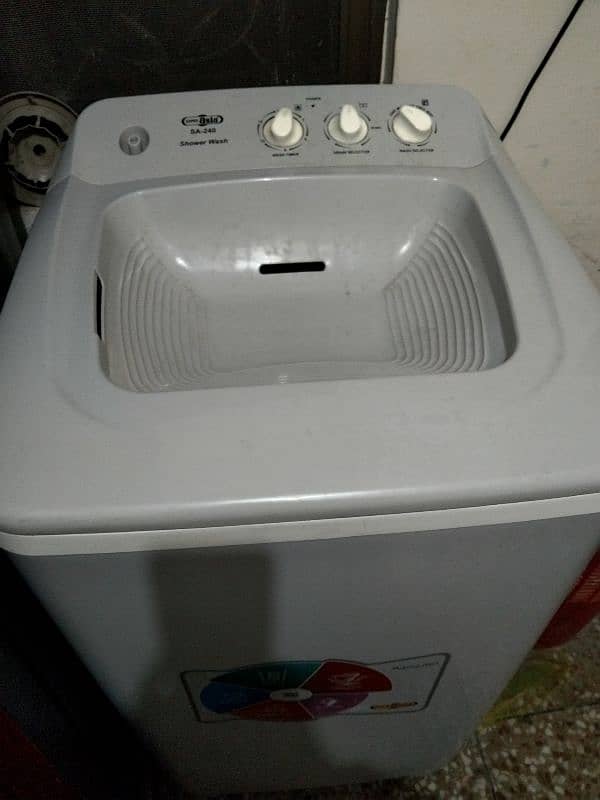 washing machine 10